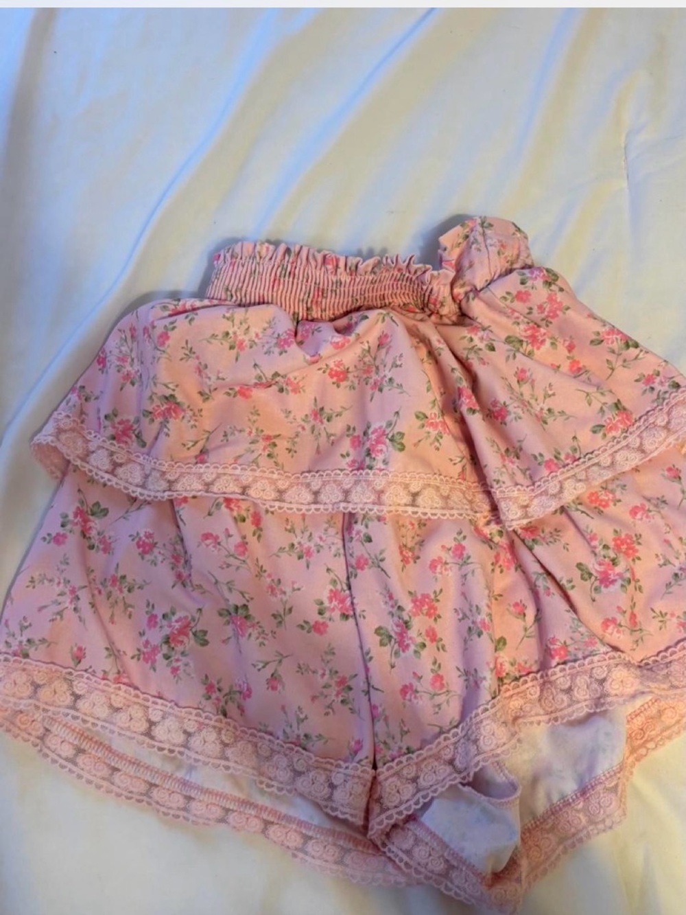 Women’s Pink Floral Ruffle Shorts